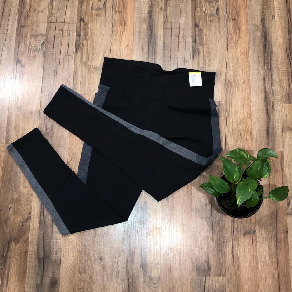NWT Work out leggings